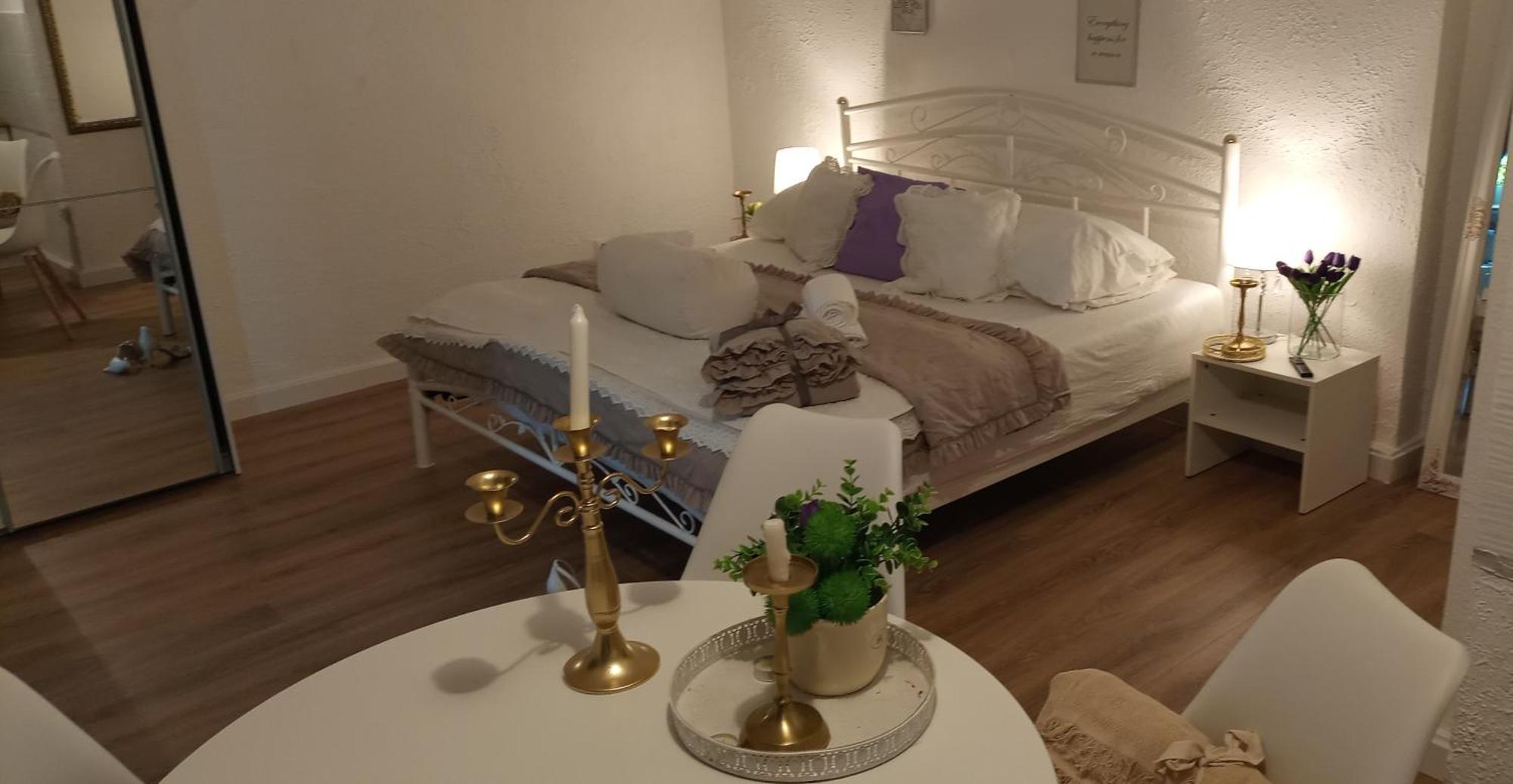 Apartment Jozefina Пореч Екстер'єр фото